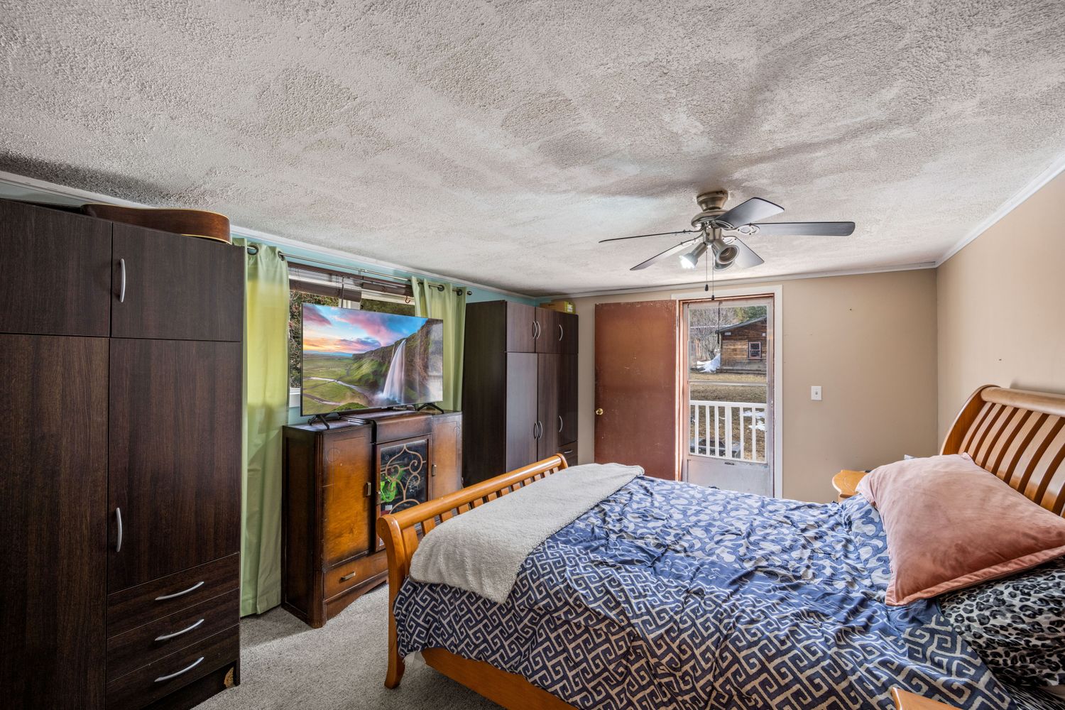 5490 Whimster Rd. Creston, BC (16)