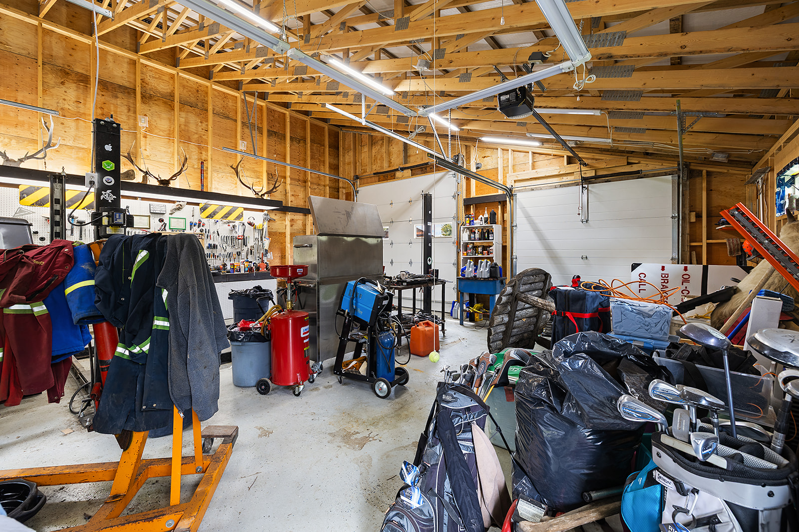 1629 AINSWORTH