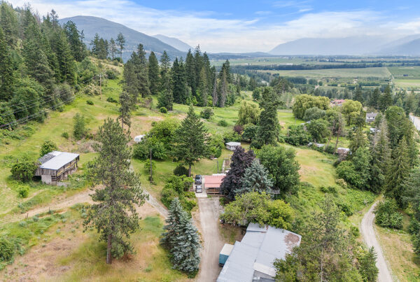 5702 HWY 3A Lake-Effect Acreage with Agricultural Potential