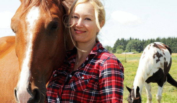 Homestead Hacks for Busy People — Lessons, Laughs, and Real-Life Tips from Diana Klejne