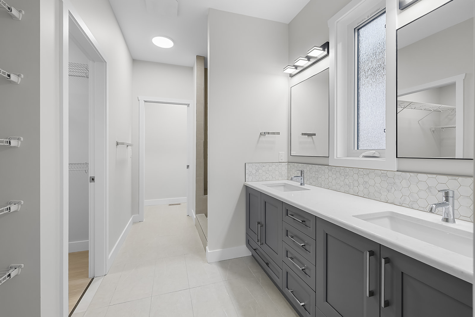 712 mountain view