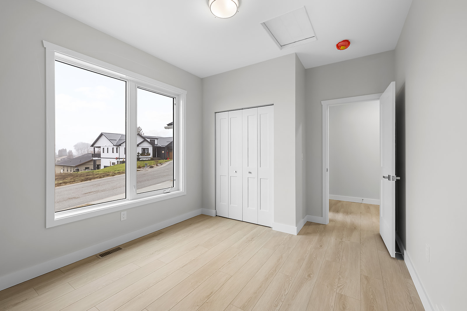 712 mountain view