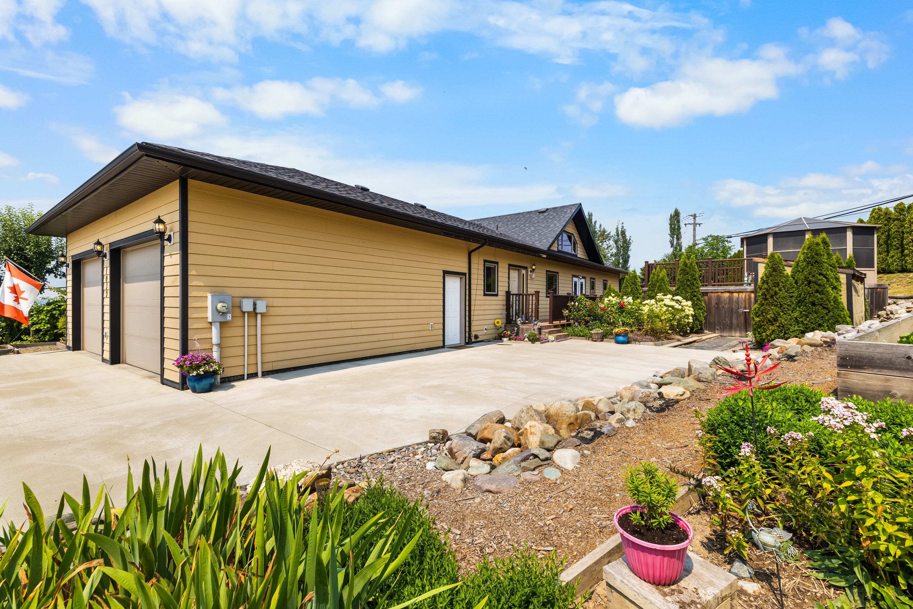 23 1039 Kootenay Pl (29)