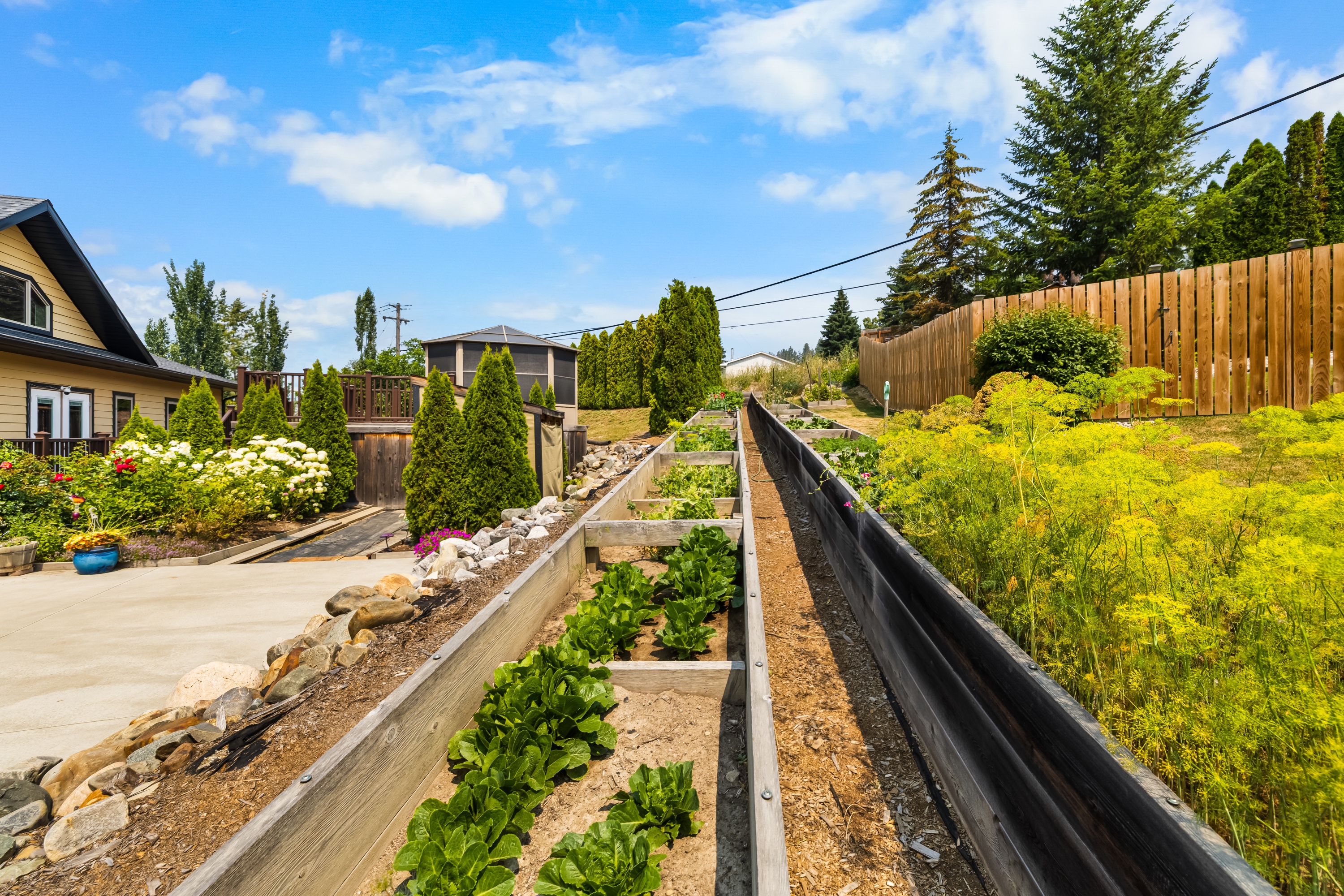 26 1039 Kootenay Pl (32)