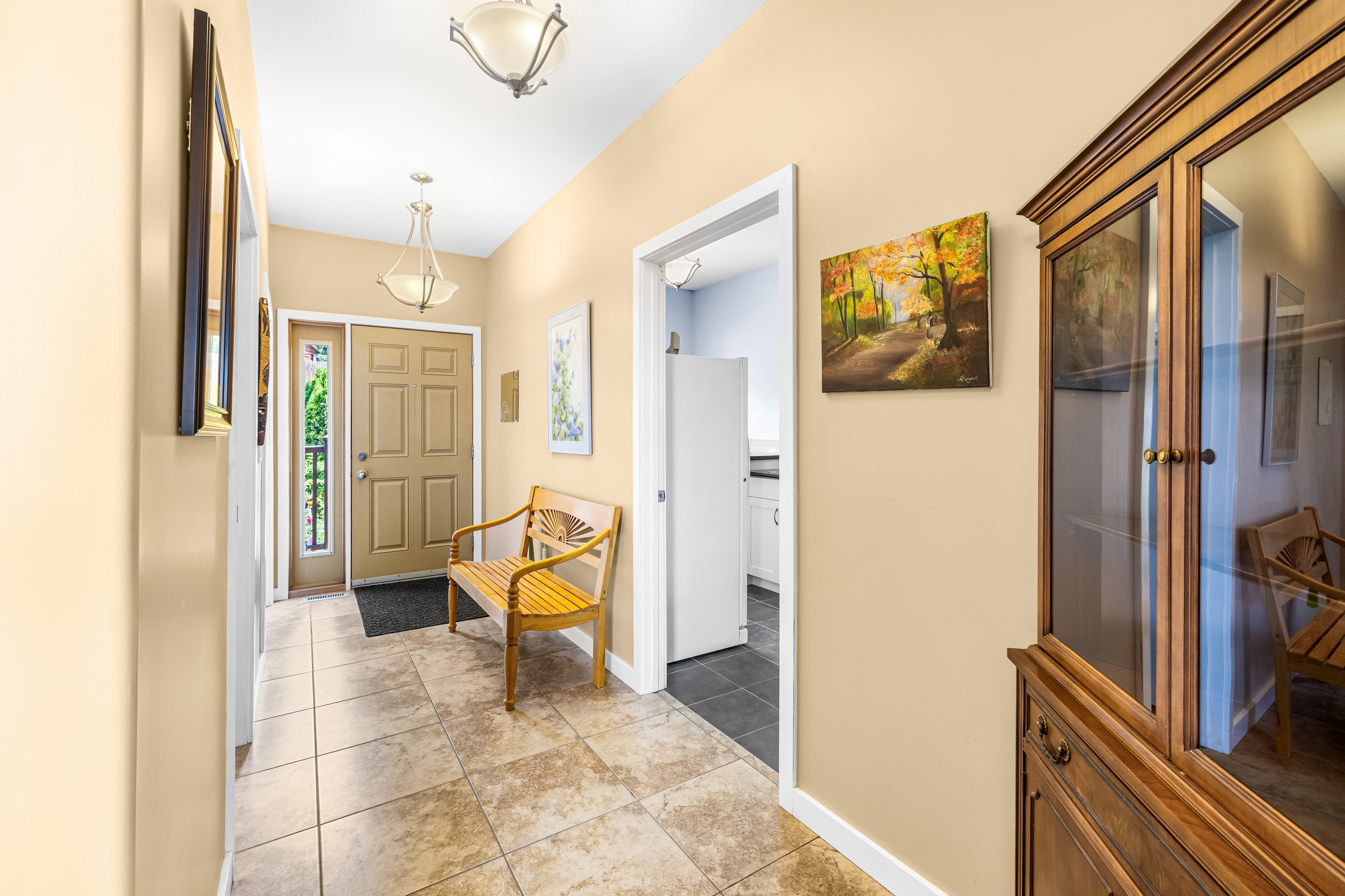 2b 1039 Kootenay Pl (27)