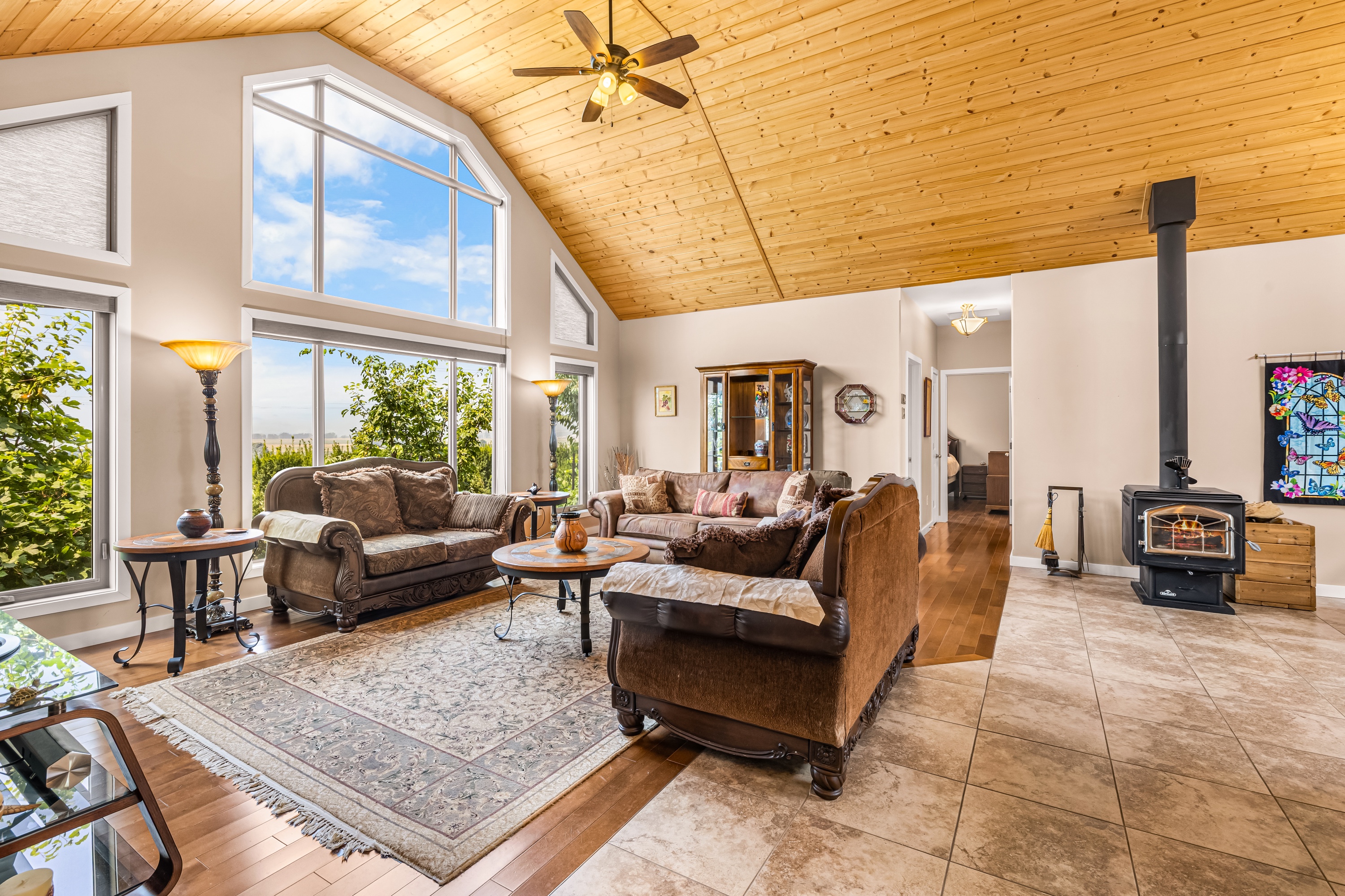 3 1039 Kootenay Pl (6)