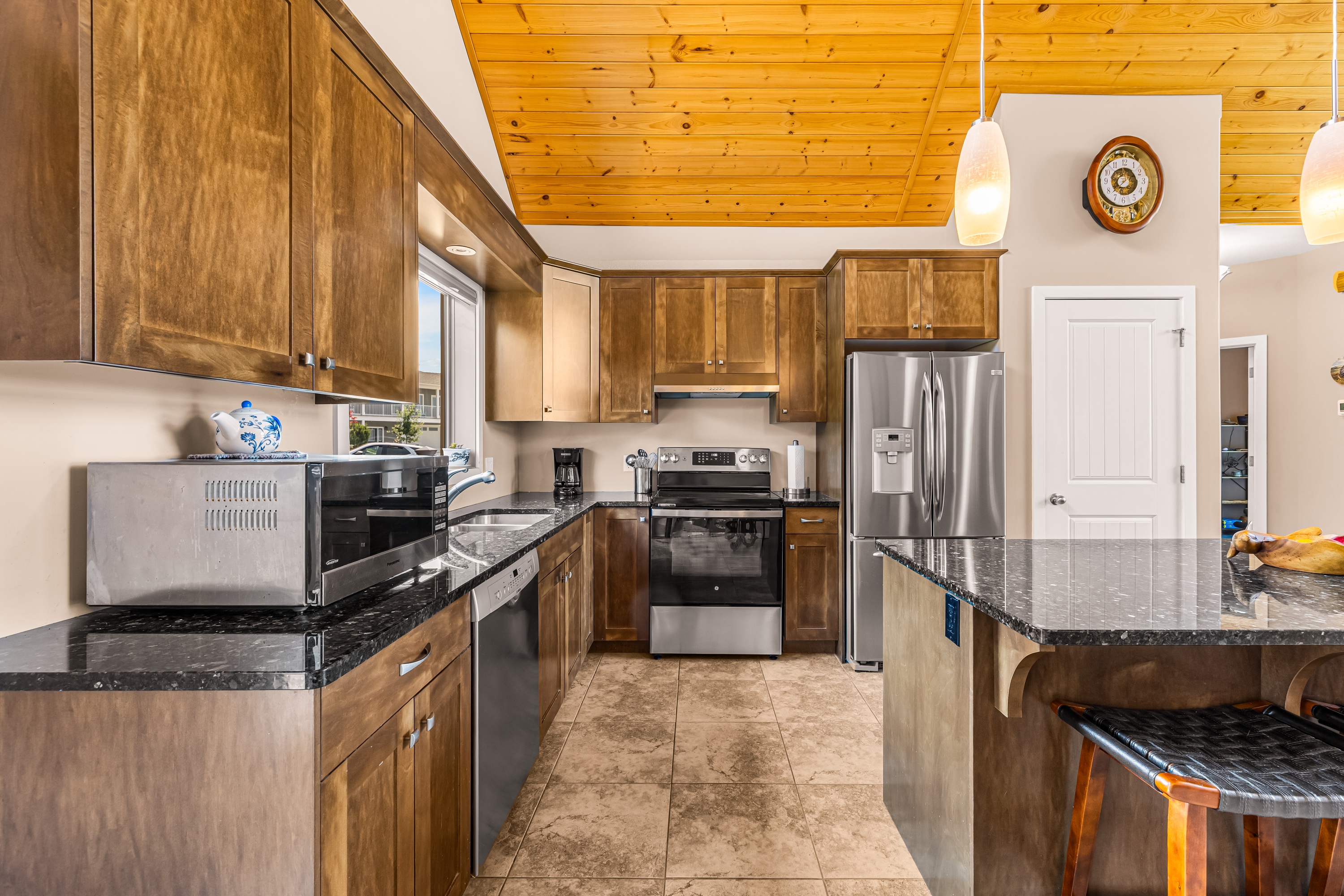 7 1039 kOOTENAY pL