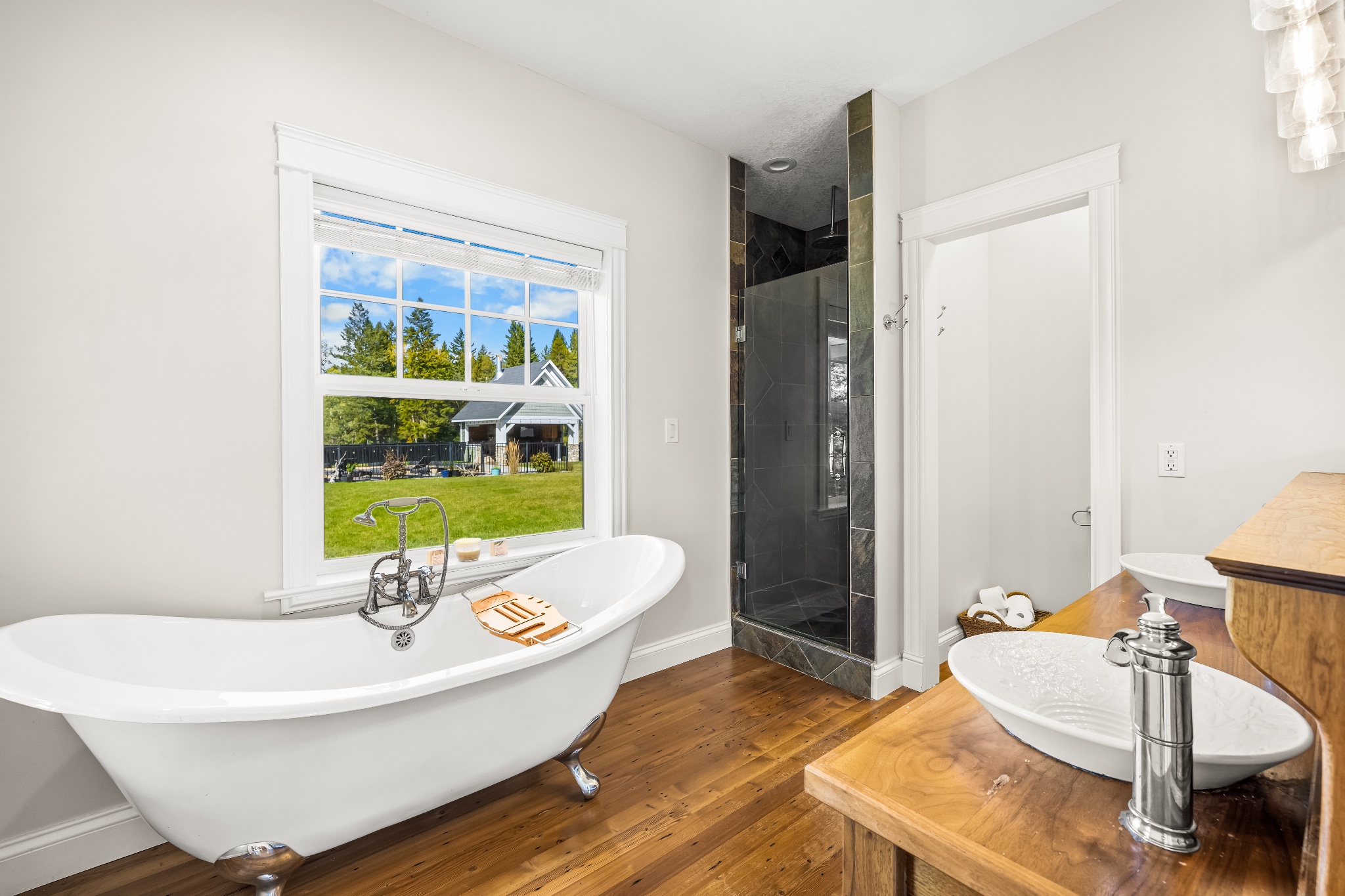6c 4390 40th st (66)